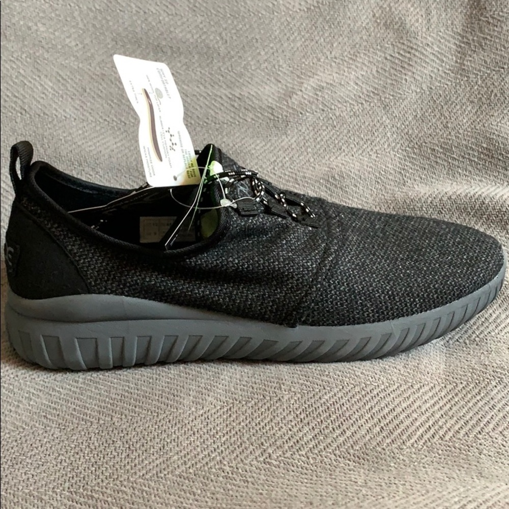 Hey Dude | Renova WL | Black